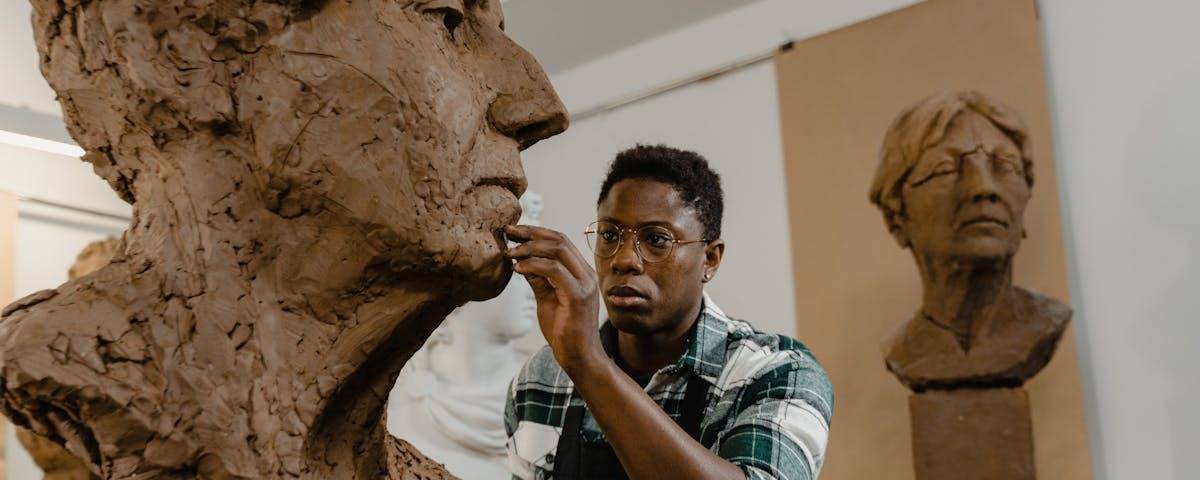 What Are 3D Modeling and Sculpting: A Beginner's Guide