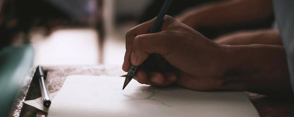 How to Draw a Moth: Easy Steps for Artists and Creators