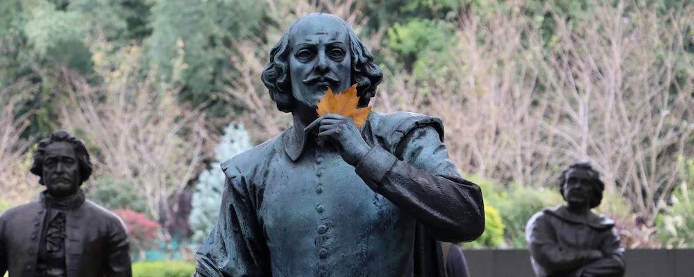 15 Well Known Playwrights Every Creative Must Study